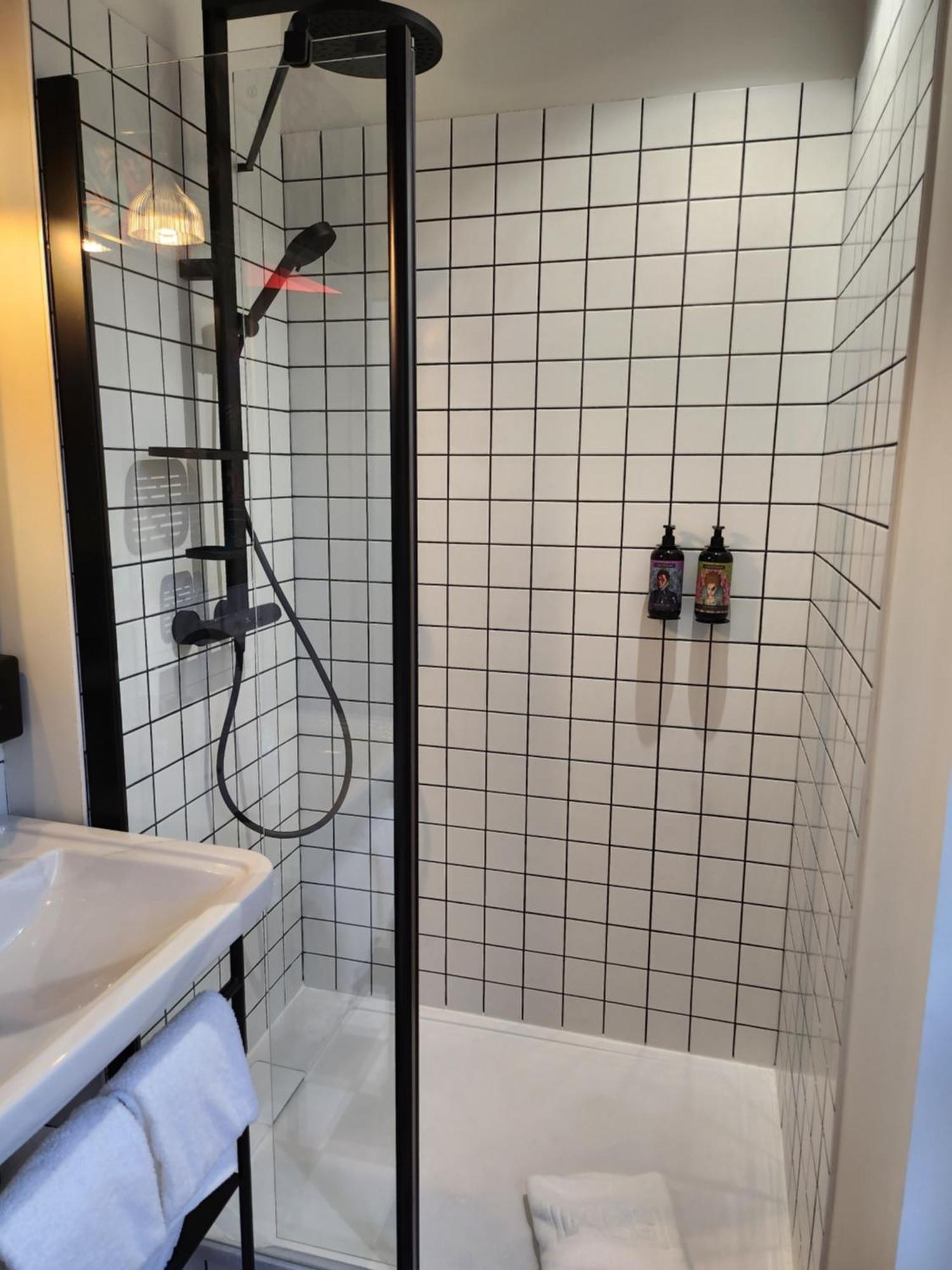 Labe Hotel Tours Centre Gare Bagian luar foto