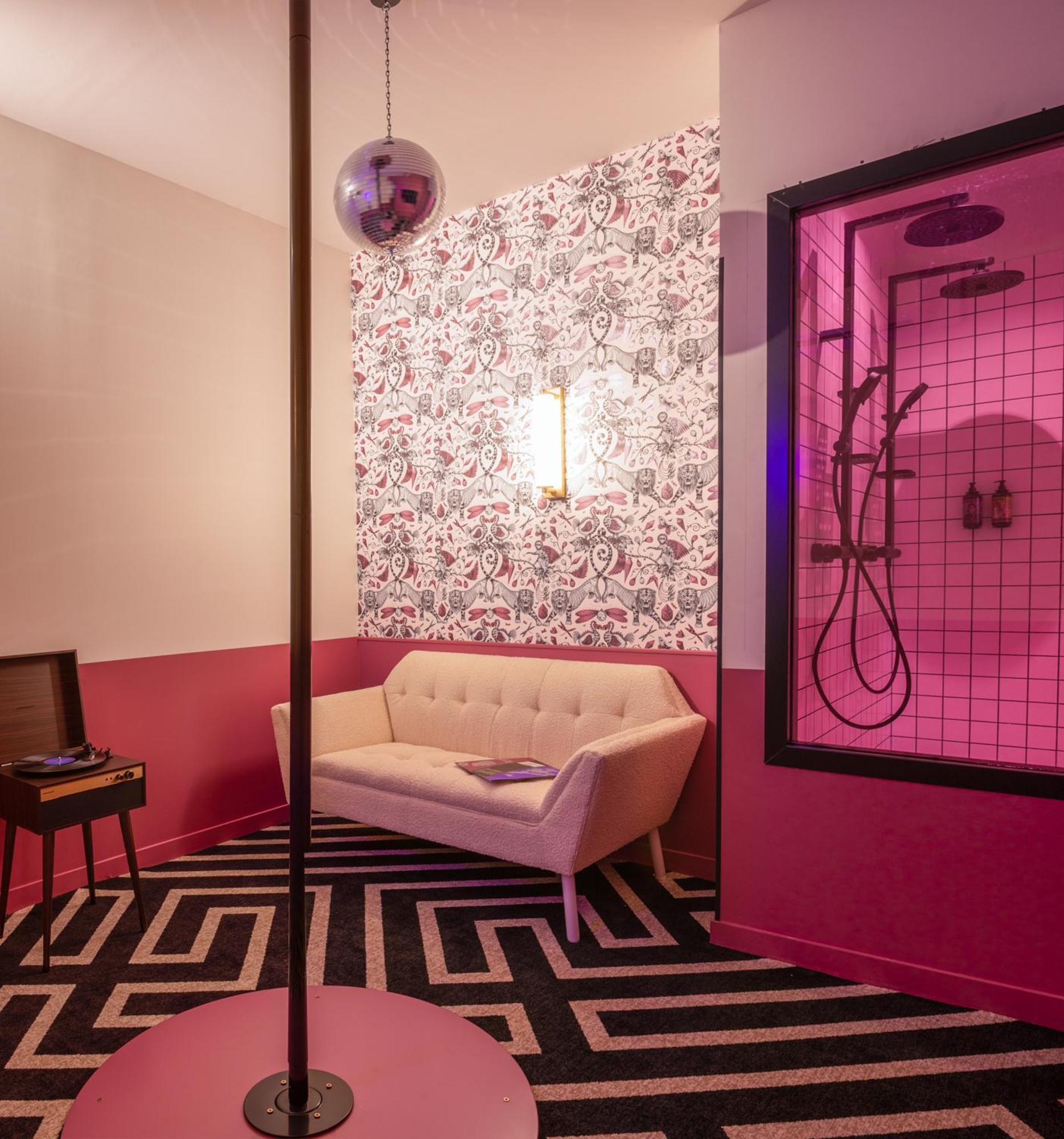 Labe Hotel Tours Centre Gare Bagian luar foto