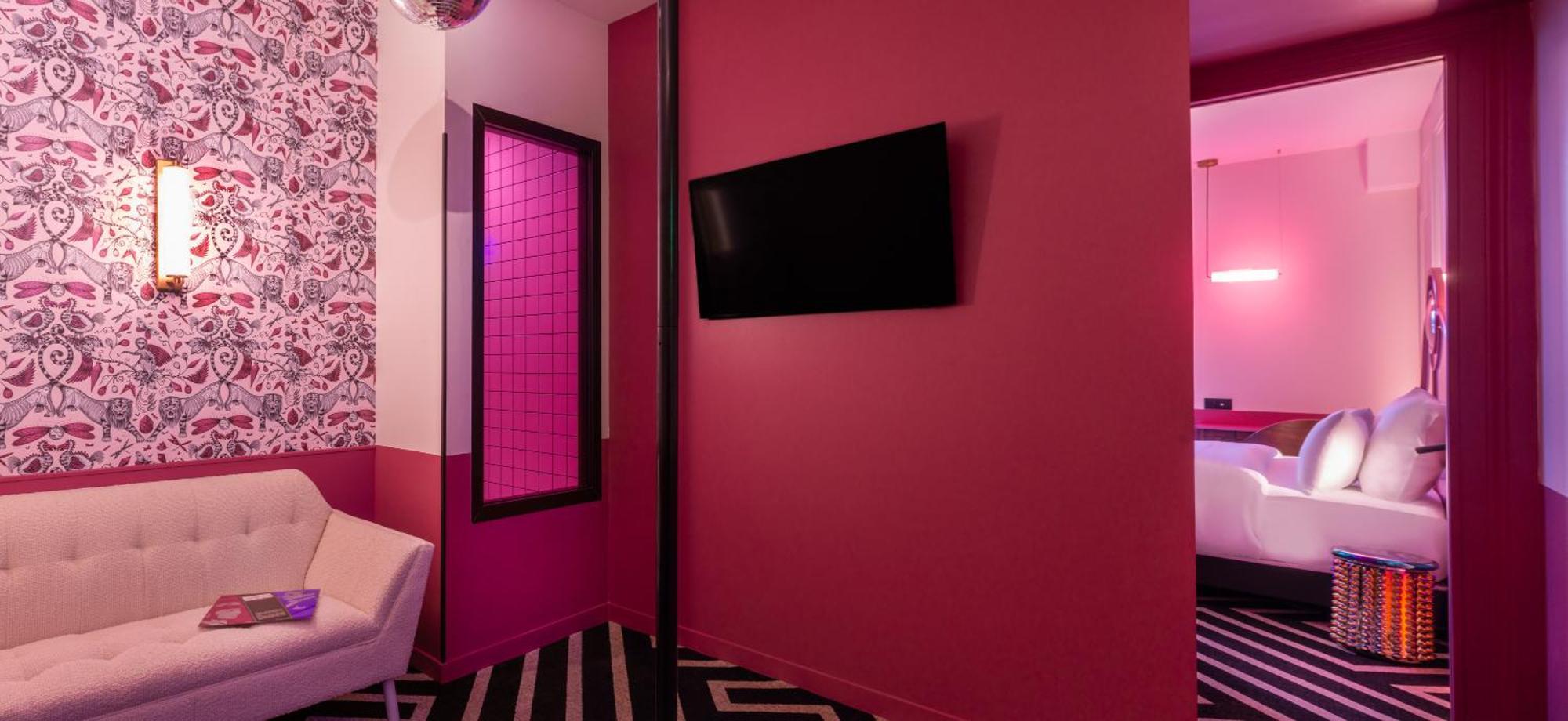 Labe Hotel Tours Centre Gare Bagian luar foto